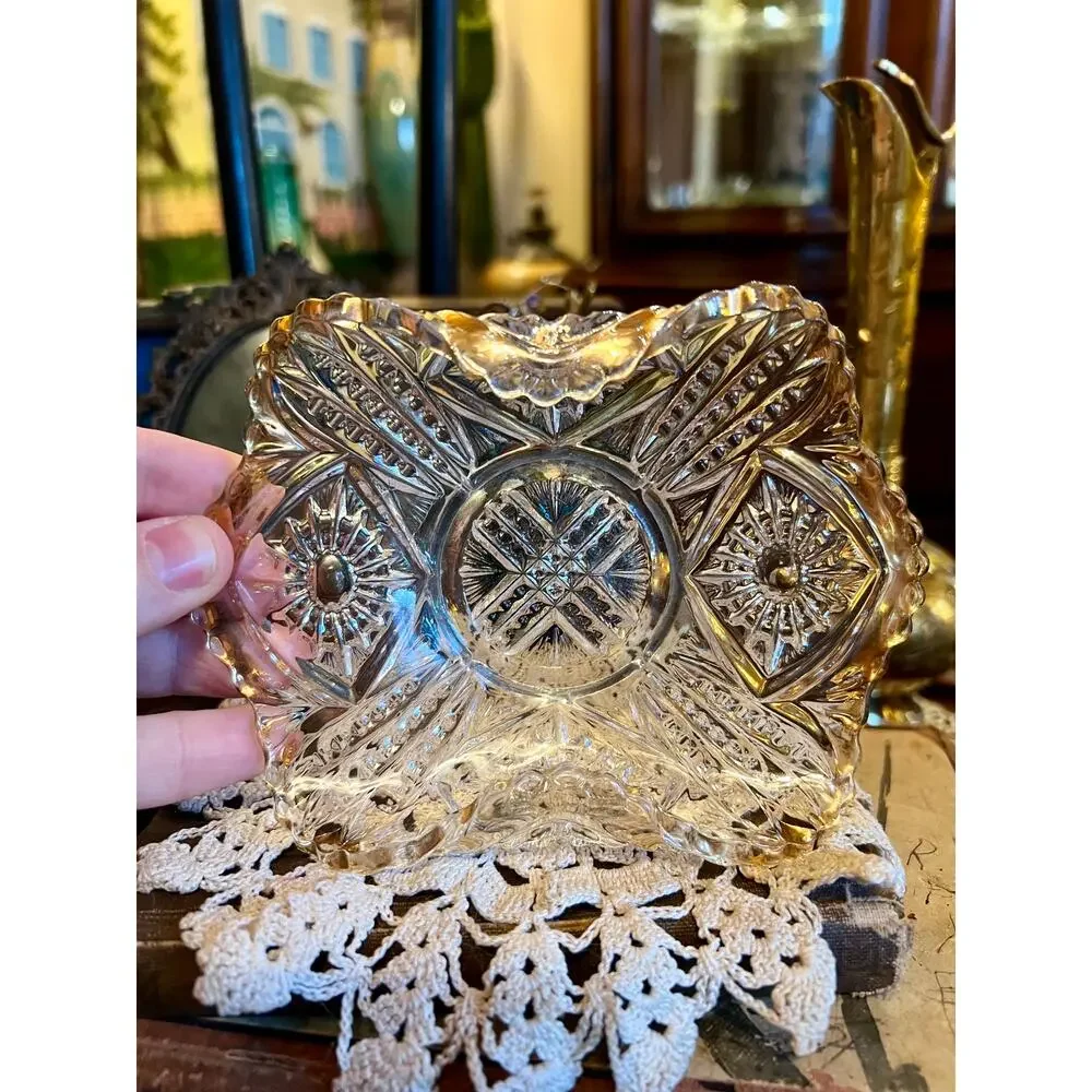 Scalloped Glass Dish with Gold Detailing